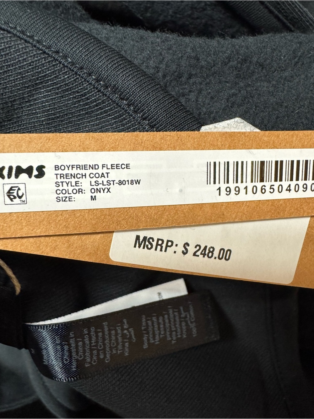 SKIMS Boyfriend Fleece Trench Coat In Black - Picture 13 of 14